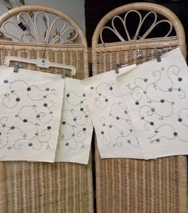 PlaceMats Linen  Ribbed Floral Ivory 💯% Cotton Vintage Set 4